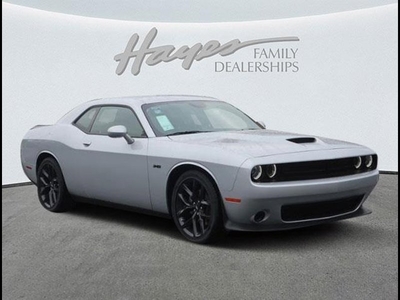 New 2023 Dodge Challenger R/T w/ Blacktop Package