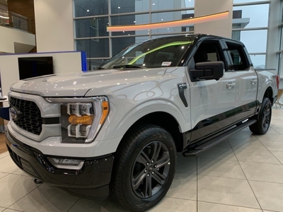 New 2023 Ford F150 XLT w/ Max Trailer Tow Package