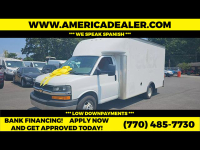 Used 2017 Chevrolet Express 3500 w/ Chrome Appearance Package