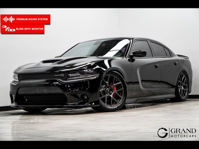 Used 2017 Dodge Charger R/T Scat Pack w/ Beats Audio Group