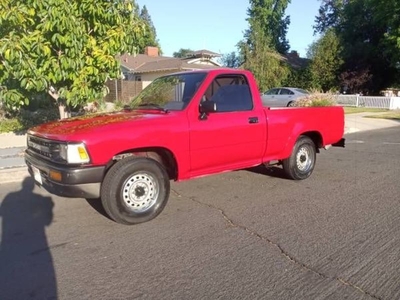 FOR SALE: 1989 Toyota Pickup $8,995 USD