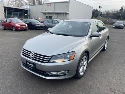 2012 Volkswagen Passat for Sale in Chicago, Illinois