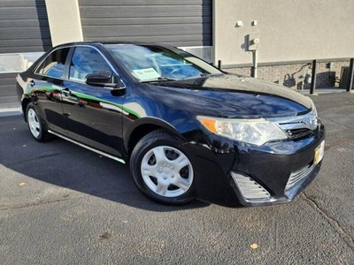 2014 Toyota Camry for Sale in Northwoods, Illinois