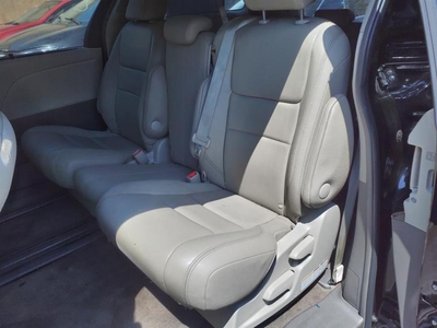 2015 Toyota Sienna XLE 8-Passenger in Irvington, NJ