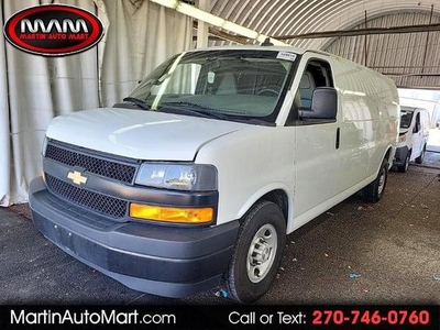 2019 Chevrolet Express 3500 for Sale in Chicago, Illinois