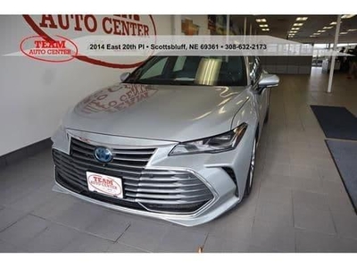2020 Toyota Avalon Hybrid for Sale in Madison, Wisconsin