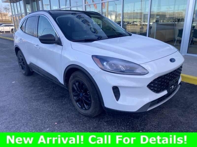 2022 Ford Escape White, 13K miles for sale in Green Bay, Wisconsin, Wisconsin