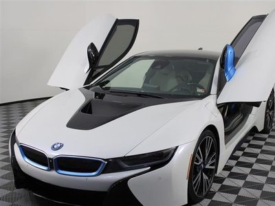 2015 BMW i8