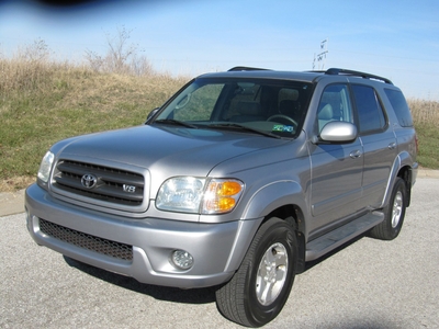 2002 Toyota Sequoia SR5 4X4- 90,000 Miles Leather Loaded