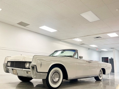 1966 Lincoln Continental Suicide Doors, Top And All Windows Work Perfectly!