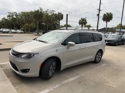 2020 Chrysler Pacifica Hybrid