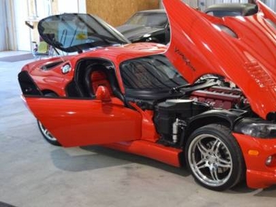 Dodge Viper 8.0L V-10 Gas