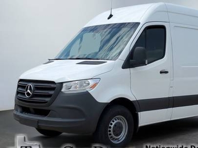 Mercedes-Benz Sprinter Cargo Van 2.0L Inline-4 Gas Turbocharged