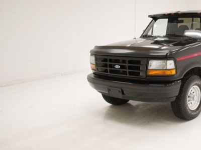 FOR SALE: 1992 Ford Bronco $18,900 USD