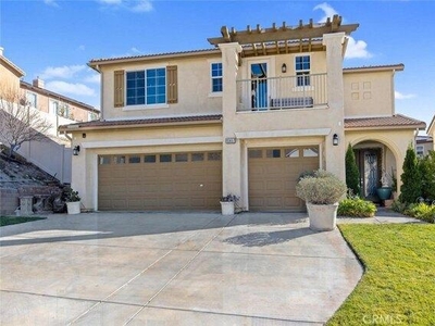 5 bedroom, Canyon Country CA 91387