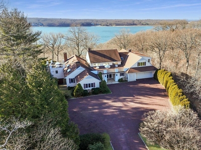 Luxury Detached House for sale in Cold Spring Harbor, New York