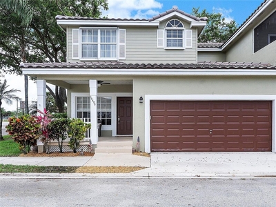 Luxury Townhouse for sale in Coral Springs, United States