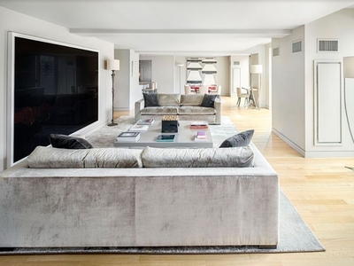 5 room luxury Apartment for sale in New York, United States