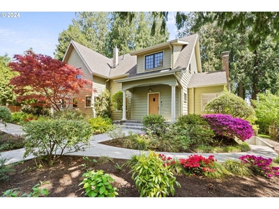 6 bedroom luxury House for sale in Portland, Oregon