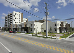 Village Carver II / 55+ community - 495 NW 71st St Miami, FL |