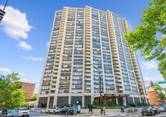 3930 N Pine Grove Ave #2103-2105, Chicago, IL 60613