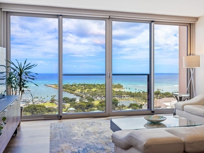 3 bedroom luxury Flat for sale in Honolulu, Hawaii
