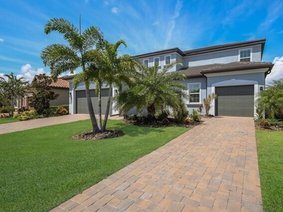 Home For Sale In Lakewood Ranch, Florida
