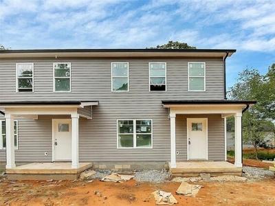 Home For Sale In Maiden, North Carolina