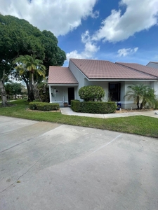 800 Kintyre Court, Palm Beach Gardens, FL, 33418 | Nest Seekers