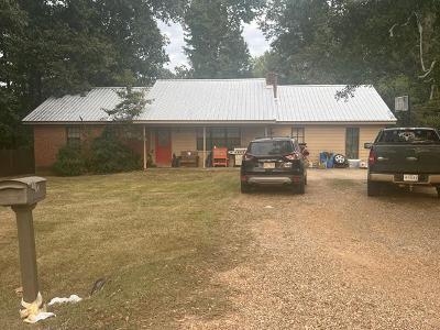 Foreclosure Single-family Home In Caledonia, Mississippi