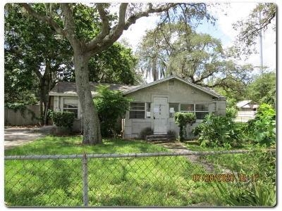 Foreclosure Single-family Home In Tampa, Florida
