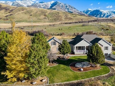 Home For Sale In Cove, Utah