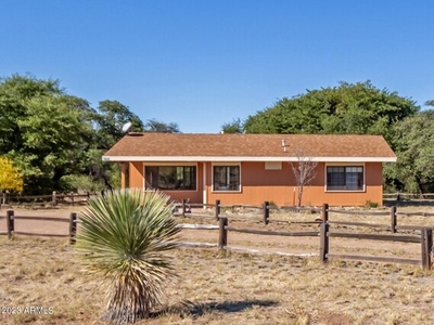 Home For Sale In Pearce, Arizona