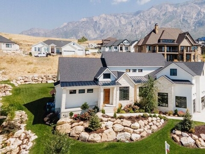 Home For Sale In Pleasant View, Utah