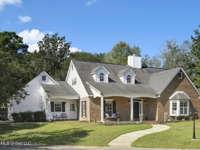 Home For Sale In Diamondhead, Mississippi