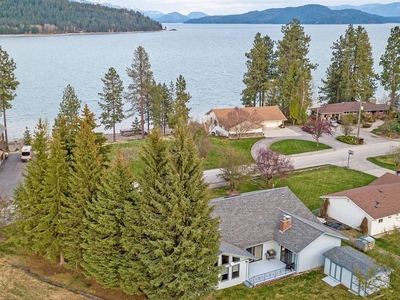 3 bedroom luxury Detached House for sale in Sandpoint, Idaho