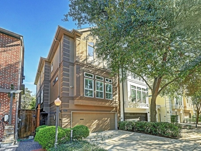 8 room luxury Townhouse for sale in Houston, United States