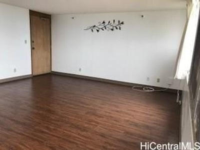 Condo For Rent In Pearl City, Hawaii