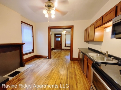 E 14th Ave, Columbus, OH 43201 - Apartment for Rent