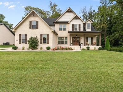 Home For Sale In Alvaton, Kentucky