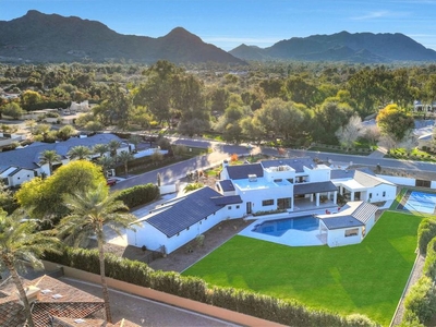 Luxury 6 bedroom Detached House for sale in Paradise Valley, United States