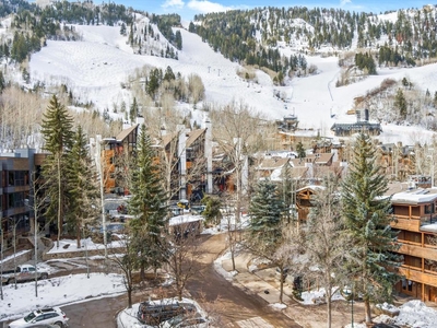 3 bedroom luxury Flat for sale in Aspen, United States