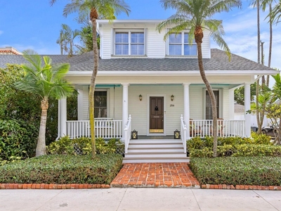 3 bedroom luxury Villa for sale in Palm Beach, Florida
