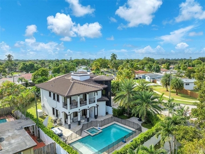 6 bedroom luxury Villa for sale in North Miami Beach, United States