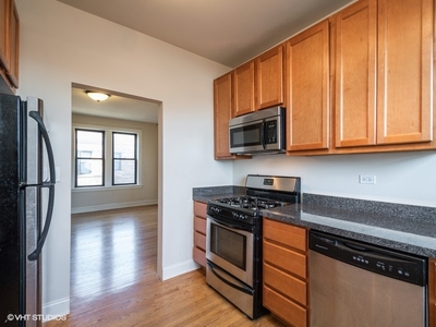 3507 N Racine Ave, Chicago, IL 60657 - Apartment for Rent