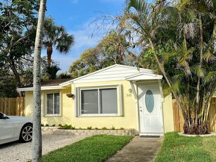 531 SW 12th Ave, Fort Lauderdale, FL 33312