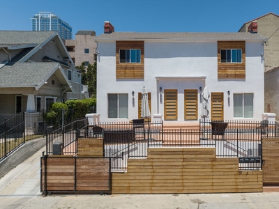 2951 Francis Ave, Los Angeles, CA, 90005 | 12 BR for sale, sales