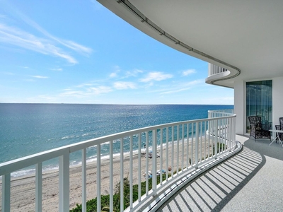 3 bedroom luxury Apartment for sale in Highland Beach, United States