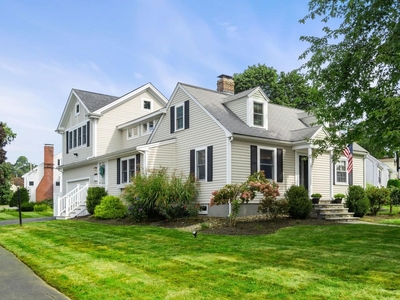 4 bedroom luxury Detached House for sale in Danvers, Massachusetts