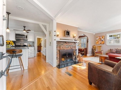 Luxury 3 bedroom Detached House for sale in Arlington, Massachusetts